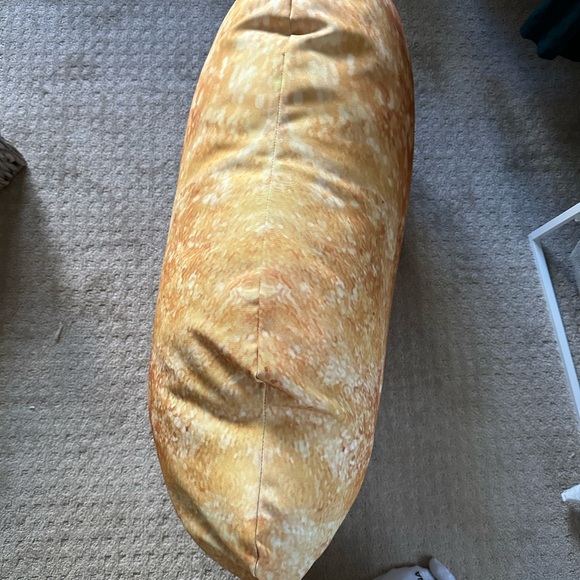 Travis Scott x McDonald’s Chicken Nugget pillow - Picture 5 of 8